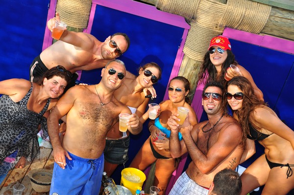 Champagne Showers @ Edde Sands